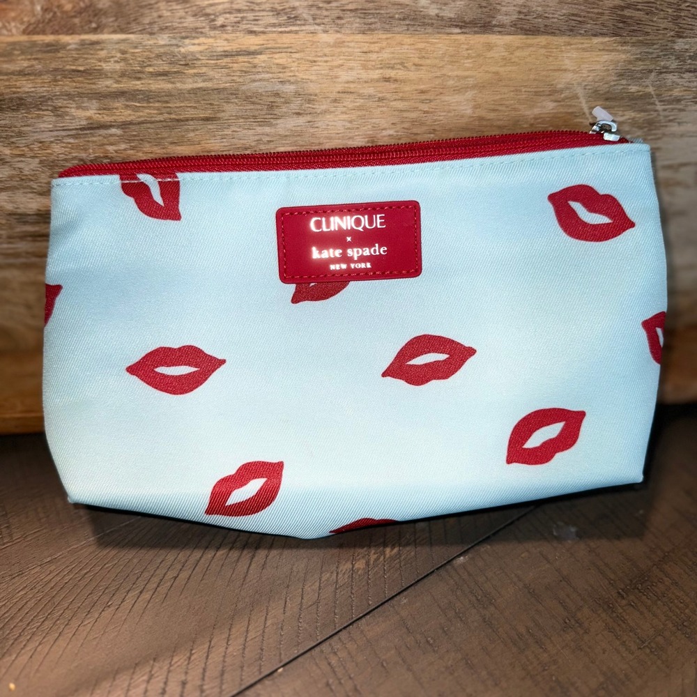 Clinique x Kate Spade Makeup Bag‎ Cosmetic Pouch Red Lips Light Blue